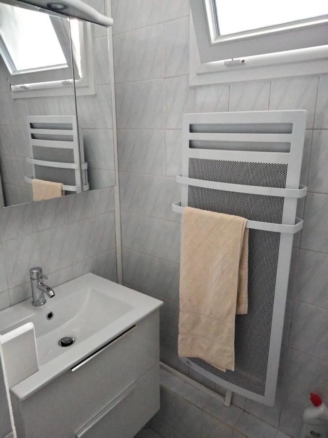 Beautiful Apartment With Garden 艾美丽·莱斯·班恩斯·帕尔 外观 照片