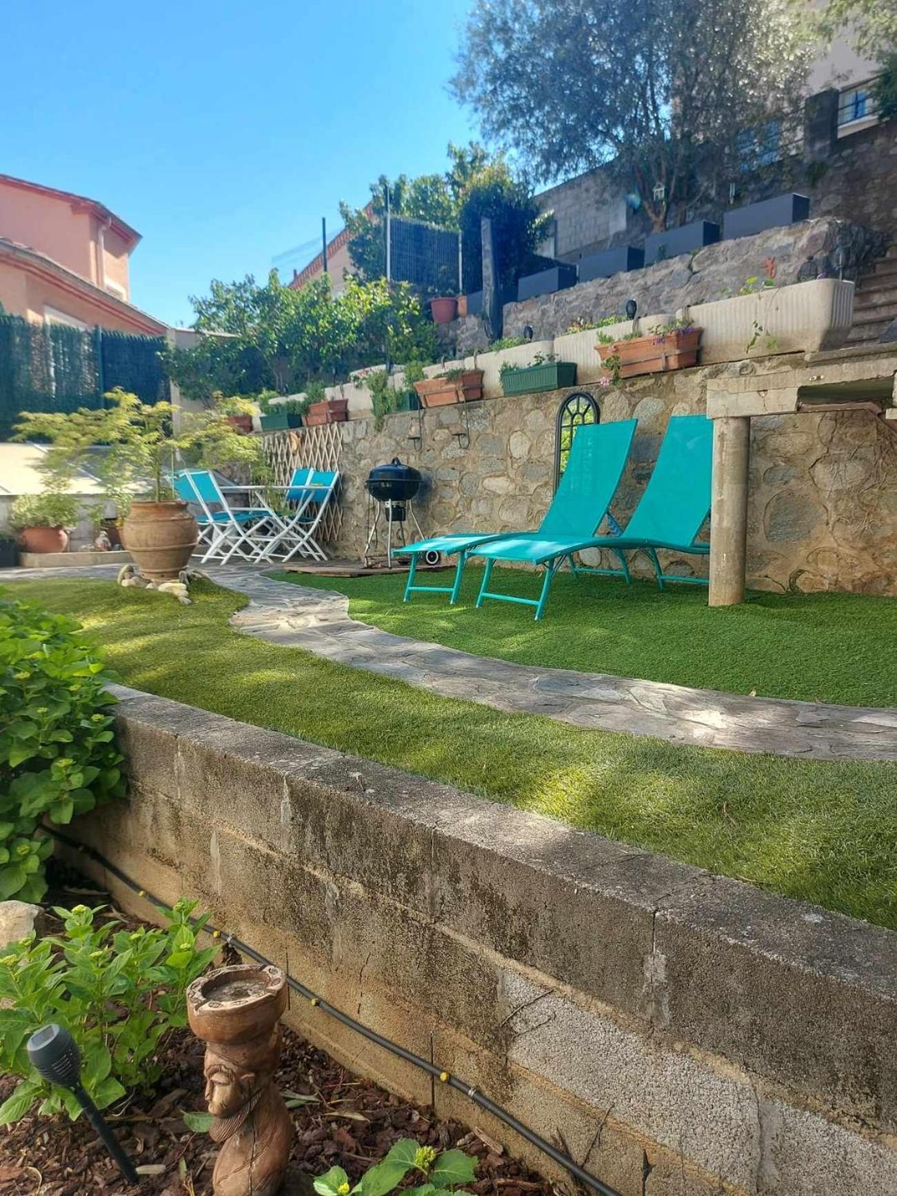 Beautiful Apartment With Garden 艾美丽·莱斯·班恩斯·帕尔 外观 照片